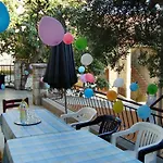 Apartments With Parking Space Sumpetar, Omis - 951 Apartment Sumpetar
