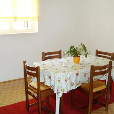 Apartment Apartments With A Parking Space Sumpetar, Omis - 951