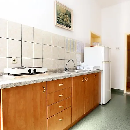 Apartamento With Parking Space Sumpetar, Omis - 951 Sumpetar